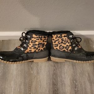 Fleece lined boots